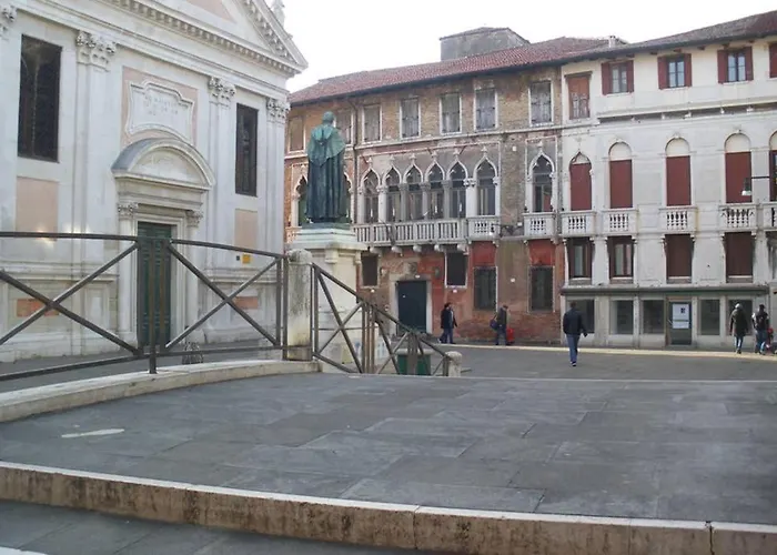 Beautiful House In Venice